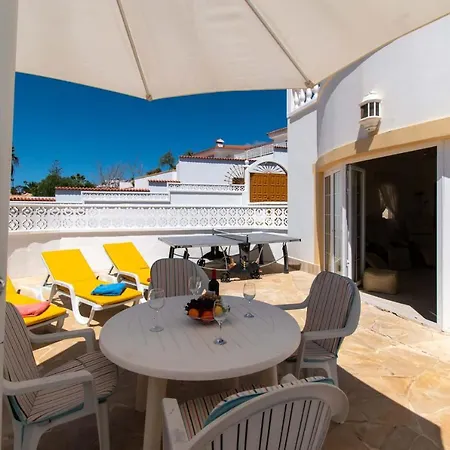 Villa Encantada *
