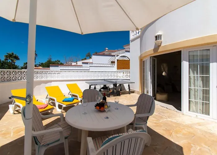 Villa Encantada *