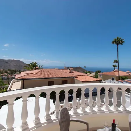 Encantada Villa