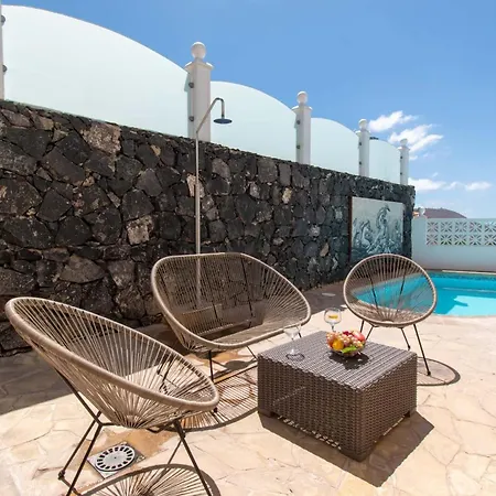 Encantada Villa
